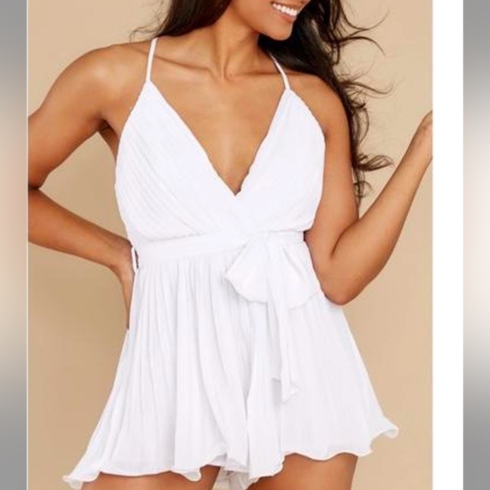 NWT DO & BE White crossed back romper
